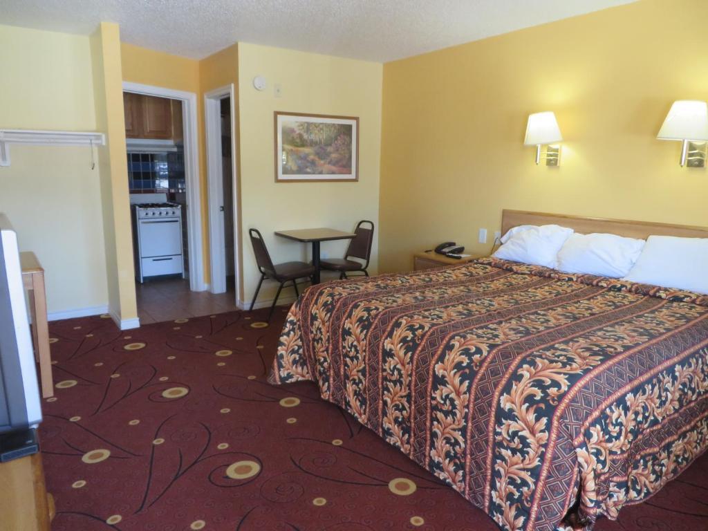 Americas Best Value Inn Weatherford Room photo